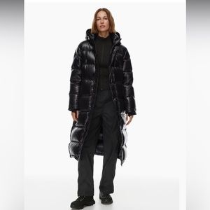 Aritzia The Super Puff Long